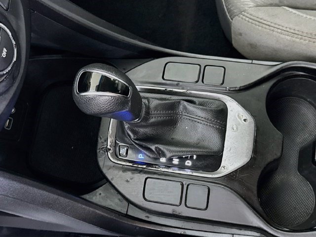 Used 2017 Hyundai Santa Fe Sport AWD/4WD image 19