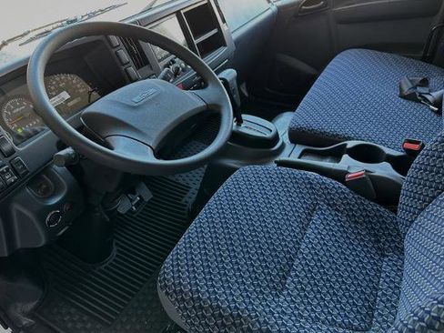 New 2024 Chevrolet Low Cab Forward image 10