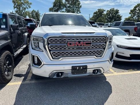 Used 2021 GMC Sierra 1500 Denali w/ Denali Carbonpro Edition AWD/4WD image 4
