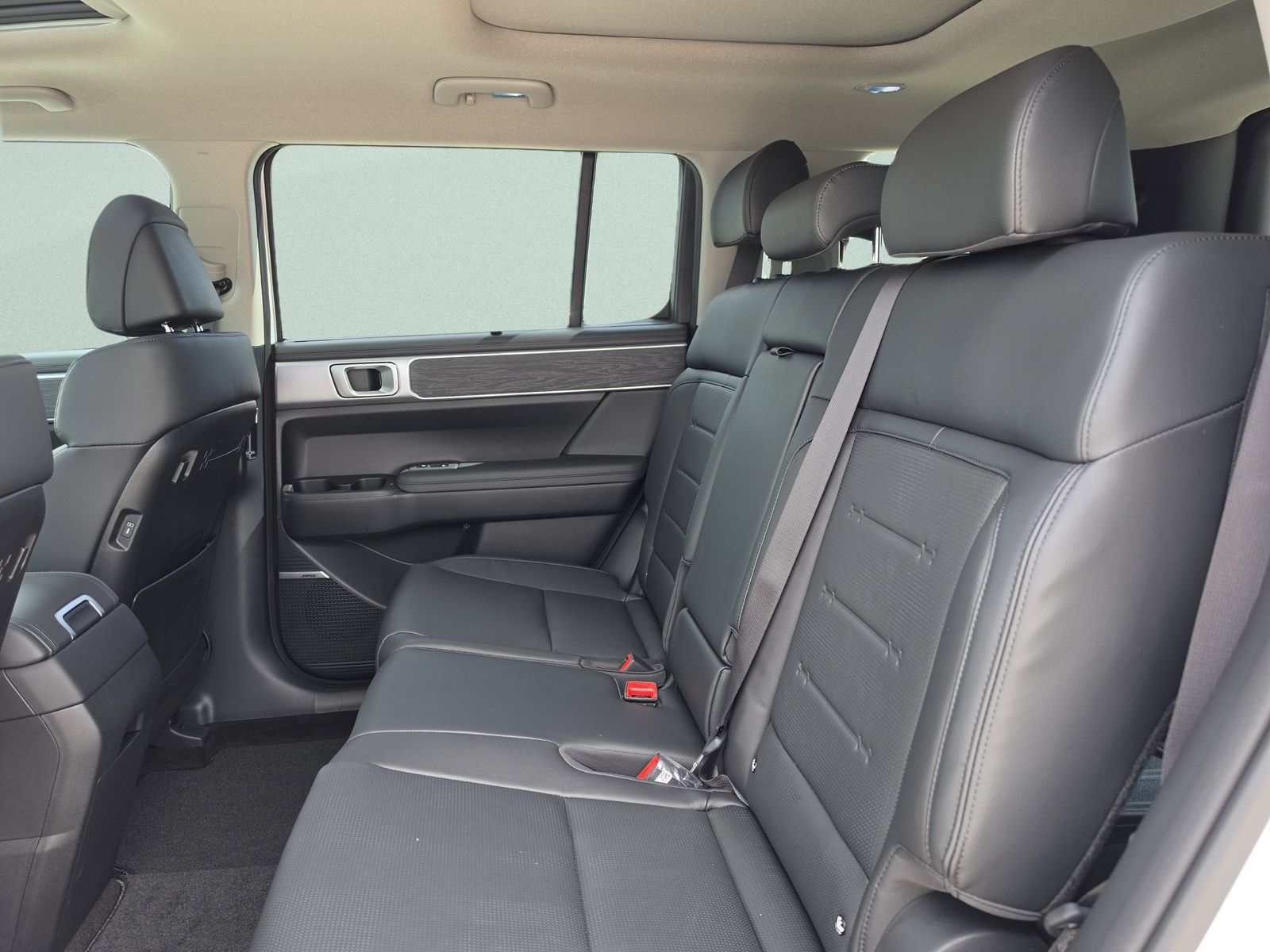 New 2026 Hyundai Santa Fe Limited w/ Tow & Go Package FWD image 20