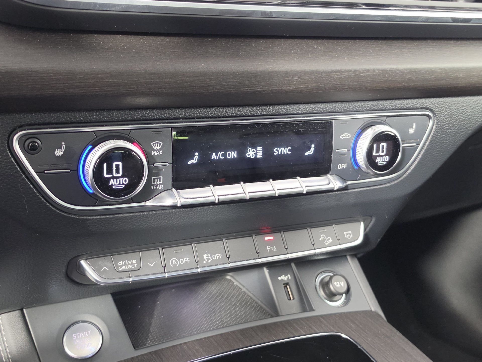 Certified 2024 Audi Q5 Premium AWD/4WD image 31