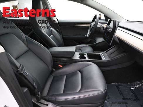 Used 2023 Tesla Model 3 Standard Range image 18