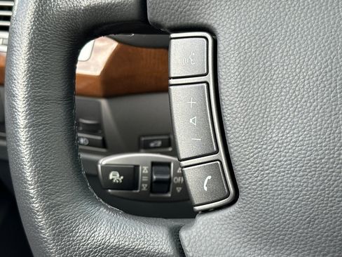 Used 2007 BMW 750Li image 25