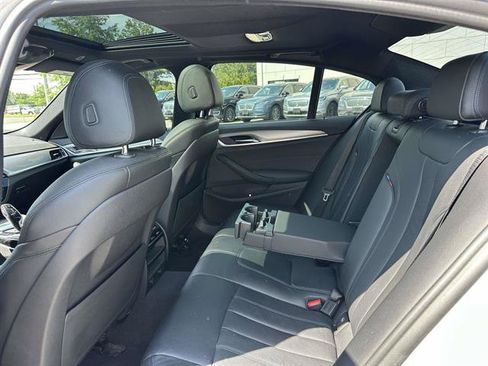Used 2019 BMW 530i xDrive w/ M Sport Package AWD/4WD image 32
