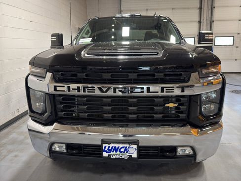 Used 2021 Chevrolet Silverado 2500 LT w/ Convenience Package image 8