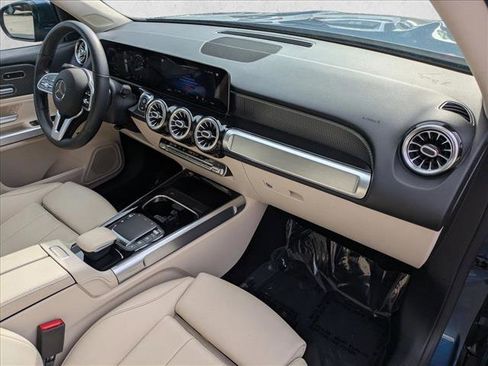 Certified 2021 Mercedes-Benz GLB 250 image 23