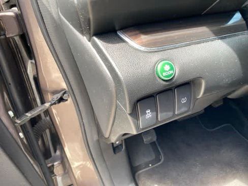 Used 2016 Honda CR-V EX-L image 24