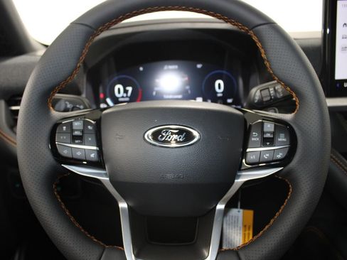 New 2026 Ford Explorer Tremor w/ Tremor Convenience Package AWD/4WD image 33