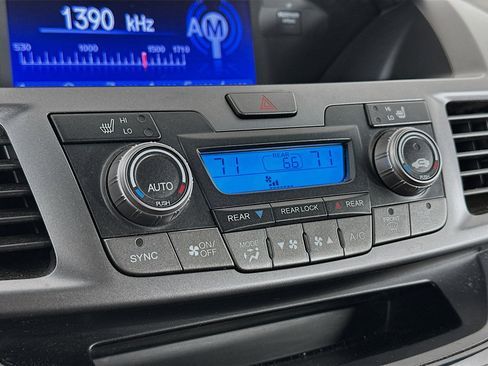 Used 2012 Honda Odyssey EX-L image 23