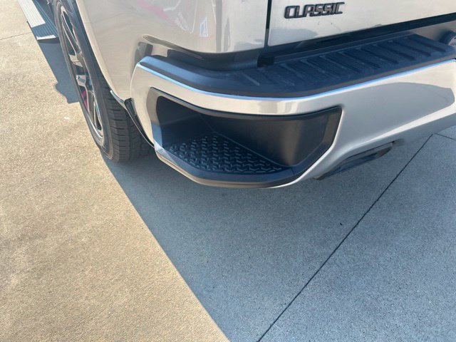 Used 2023 Chevrolet Silverado 1500 RST w/ Redline Edition AWD/4WD image 7