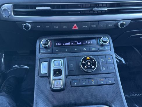 Used 2023 Hyundai Palisade Limited AWD/4WD image 48