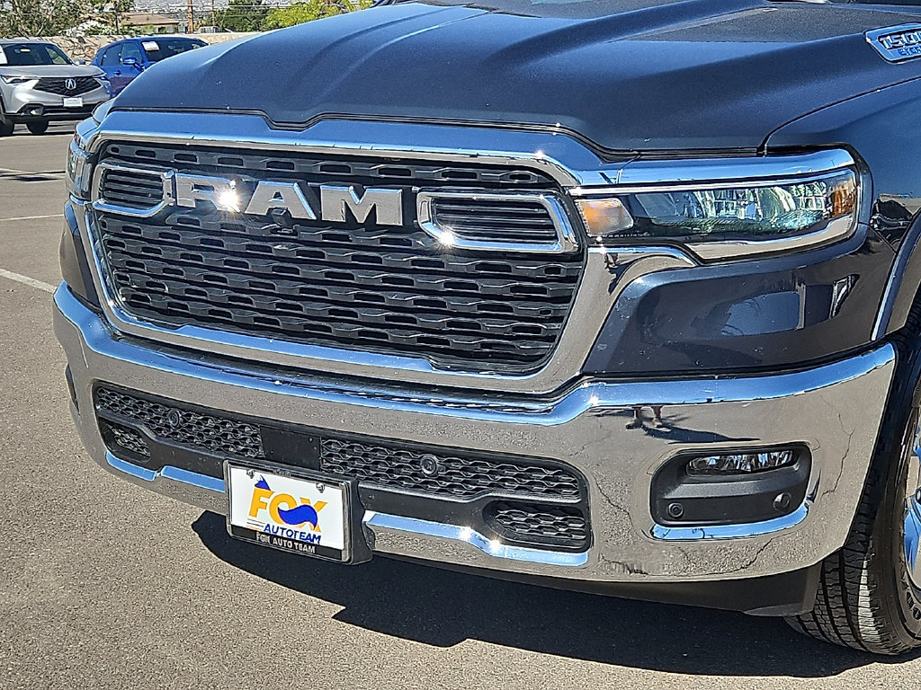 Used 2025 RAM 1500 Big Horn AWD/4WD image 8