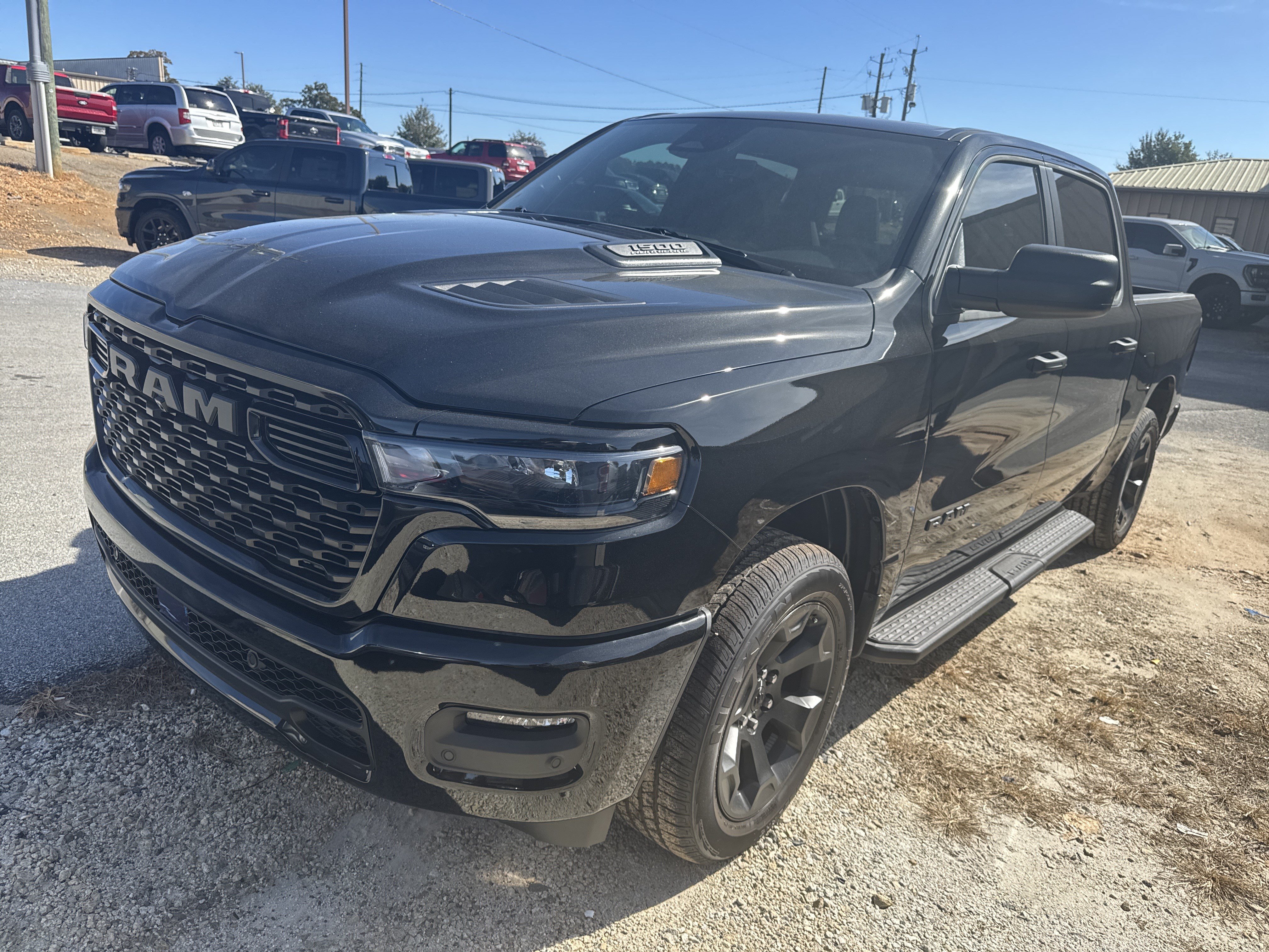 New 2027 RAM 1500 Express AWD/4WD image 2