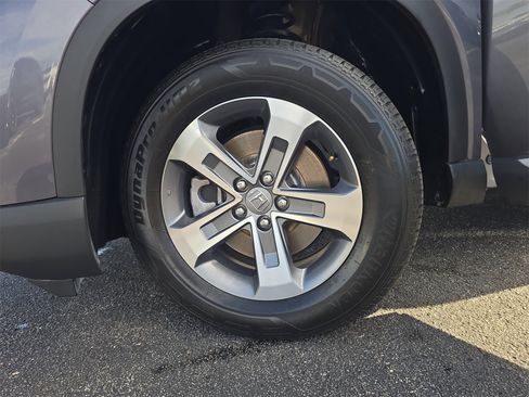 Certified 2025 Honda Pilot EX-L image 29