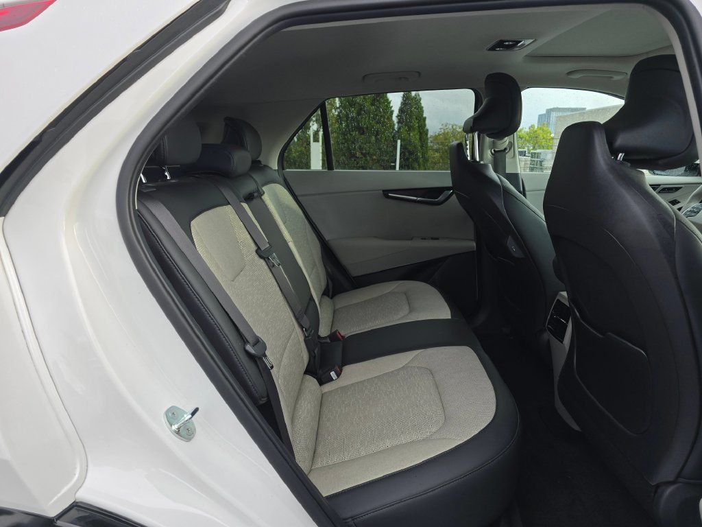 Certified 2023 Kia Niro Wave w/ Wave Preserve Package FWD image 14