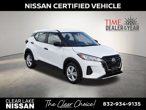 Certified 2025 Nissan Kicks Play S FWD image 10