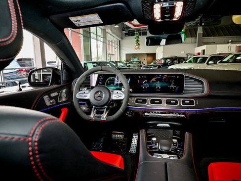 Used 2022 Mercedes-Benz GLE 53 AMG 4MATIC Coupe image 32