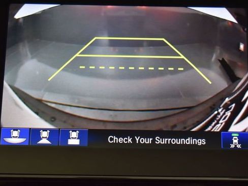 Used 2019 Honda CR-V Touring image 26