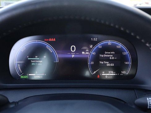 Used 2024 Toyota Crown image 14