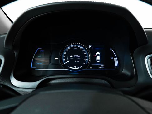 Used 2017 Hyundai Ioniq Limited image 24