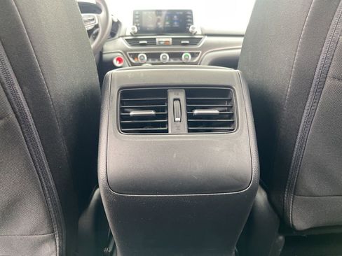 Used 2020 Honda Accord EX image 15