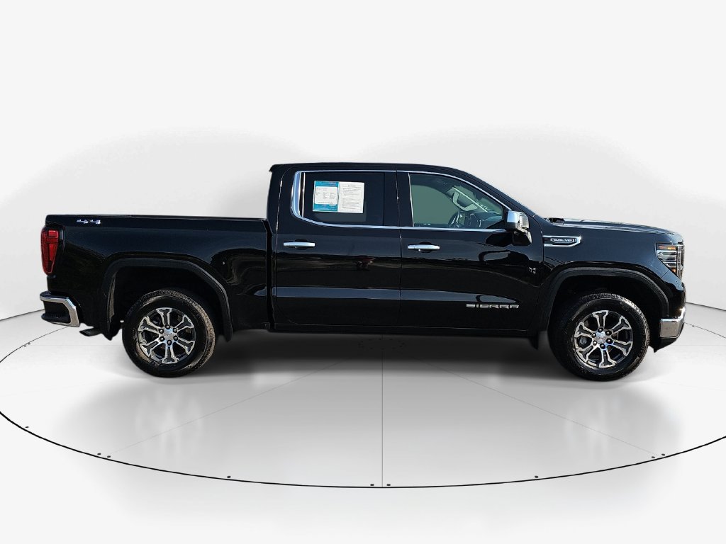 Used 2024 GMC Sierra 1500 SLT AWD/4WD image 5