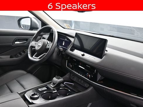Used 2024 Nissan Rogue SL AWD/4WD image 12