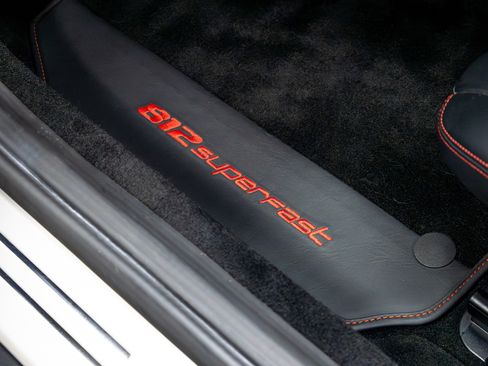 Used 2019 Ferrari 812 Superfast image 59