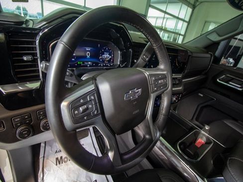 Used 2024 Chevrolet Silverado 2500 LTZ w/ LTZ Plus Package image 19