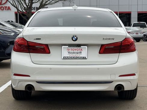 Used 2019 BMW 530i xDrive w/ Convenience Package image 5