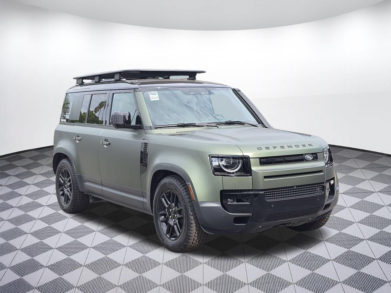 New 2026 Land Rover Defender 110 S AWD/4WD image 7