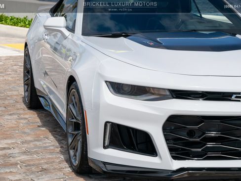 Used 2022 Chevrolet Camaro ZL1 RWD image 53