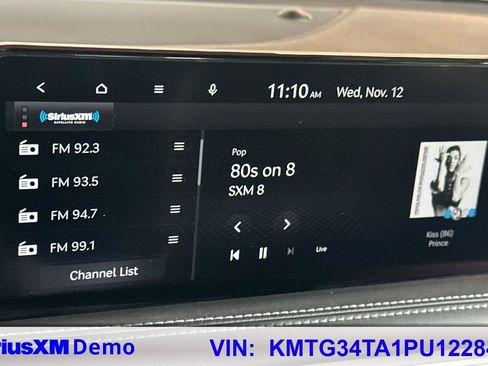 Used 2023 Genesis G70 2.0T image 39