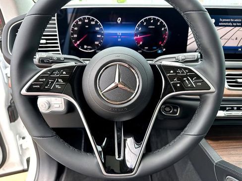 Certified 2025 Mercedes-Benz GLE 350 4MATIC image 13