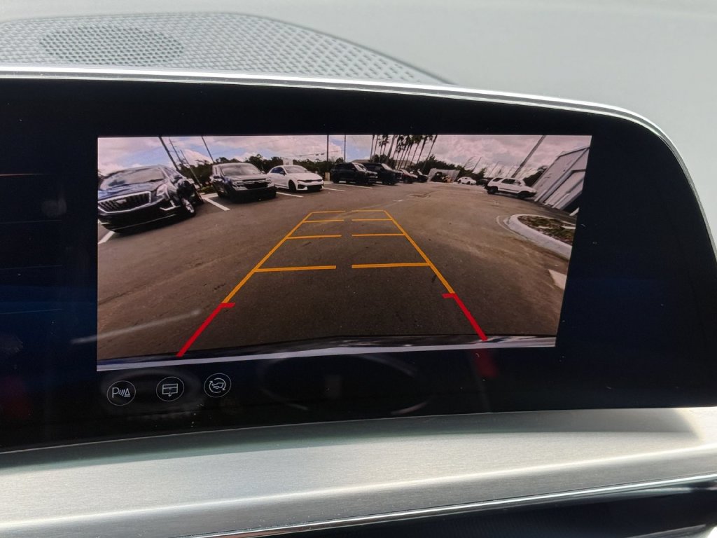 Certified 2024 Cadillac Lyriq Sport AWD/4WD image 18