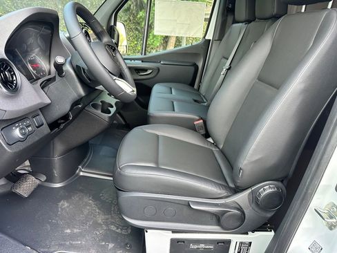 New 2025 Mercedes-Benz Sprinter 2500 image 20