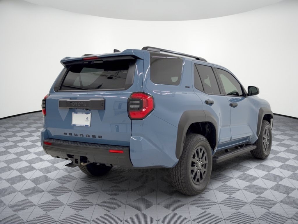 Used 2026 Toyota 4Runner SR5 RWD image 9