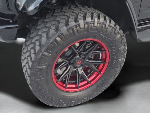 Used 2023 Ford Bronco Raptor image 33