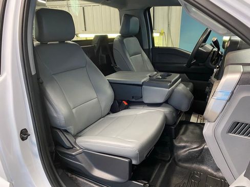 Used 2023 Ford F250 XL w/ 360-Degree Camera Package image 38