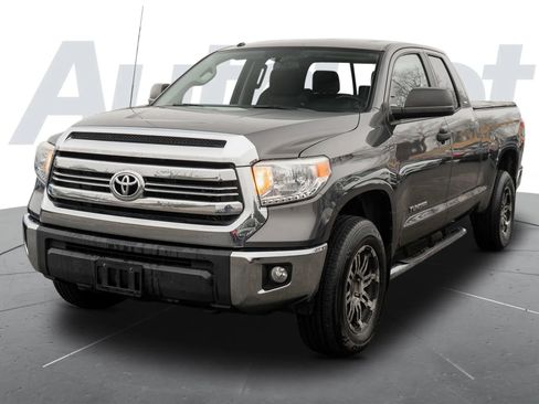 Used 2016 Toyota Tundra SR5 image 5