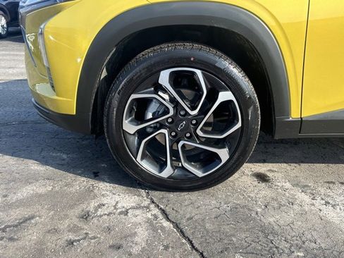 Used 2024 Chevrolet Trax RS w/ Driver Confidence Package image 10