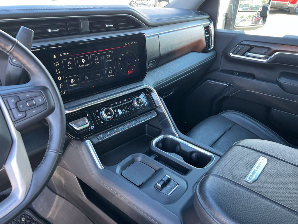 Certified 2024 GMC Sierra 3500 Denali w/ Denali Reserve Package AWD/4WD image 36
