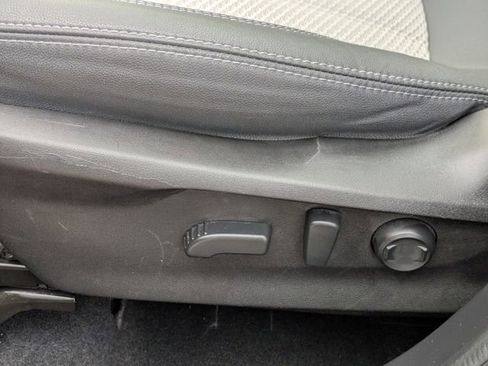 Used 2020 Subaru Forester Premium image 24