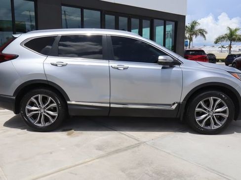 Used 2021 Honda CR-V Touring image 2