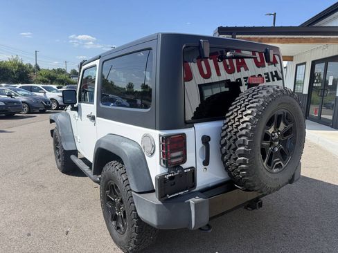 Used 2015 Jeep Wrangler Sport AWD/4WD image 8