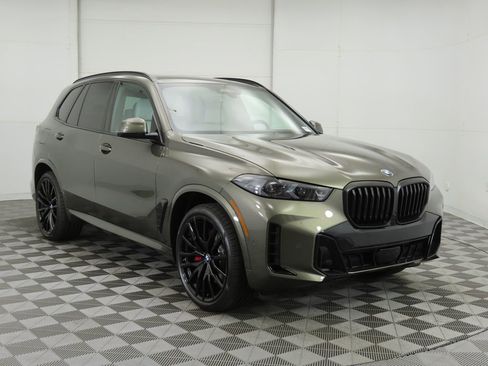Used 2026 BMW X5 xDrive40i w/ M Sport Package image 4