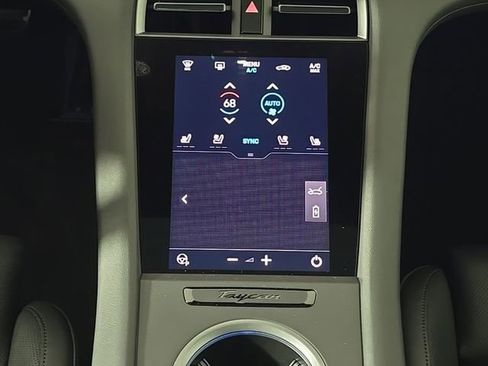 Certified 2025 Porsche Taycan image 23