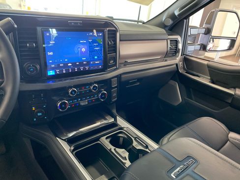 New 2026 Ford F350 Platinum w/ FX4 Off-Road Package AWD/4WD image 12