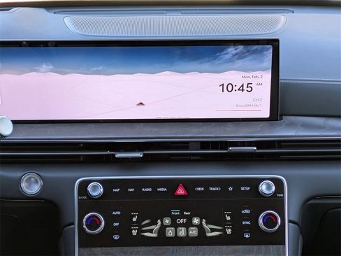 Used 2025 Genesis GV80 3.5T Advanced image 16