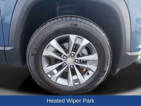 Certified 2025 Chevrolet Equinox LT w/ Convenience Package II image 28